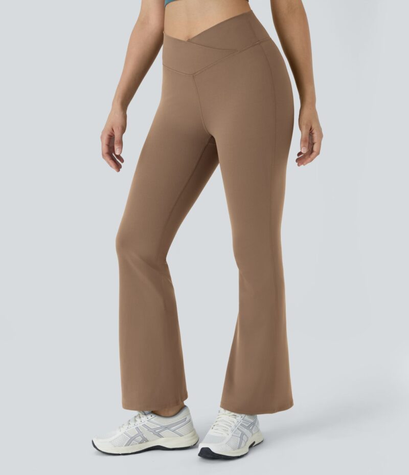 Leggings yoga acampanado cruzado tiro alto - Image 5