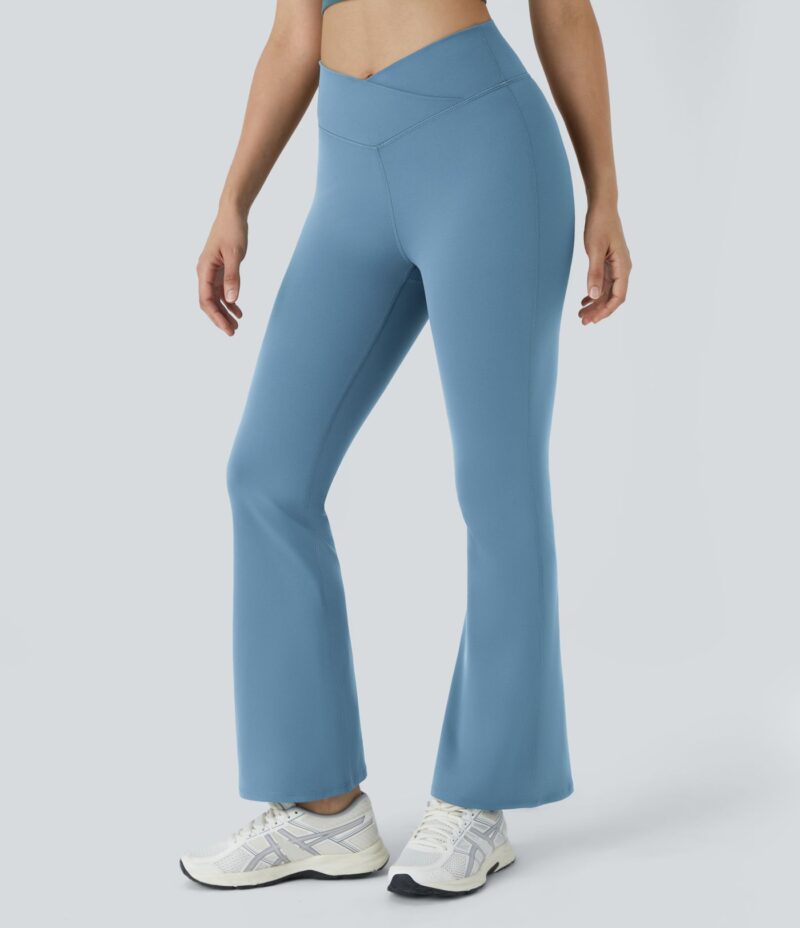 Leggings yoga acampanado cruzado tiro alto - Image 11