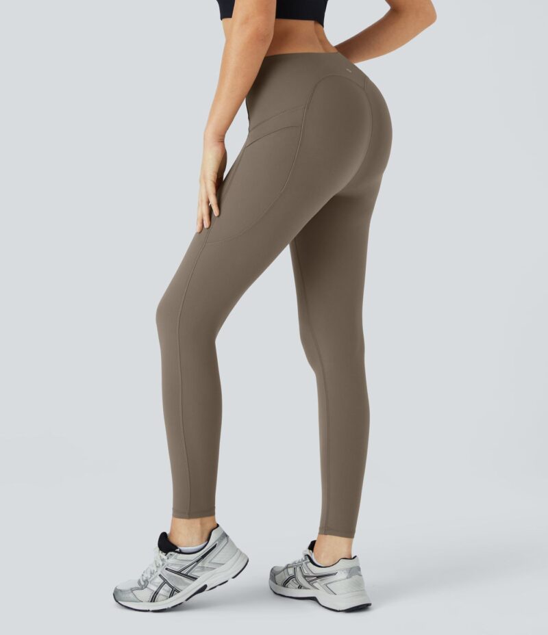 Leggings yoga SoCinched UltraSculpt tiro alto realce glúteo control abdomen bolsillo lateral - Image 2